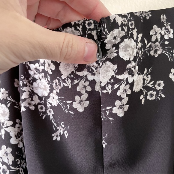 Elle Floral Black Dress - Picture 12 of 12